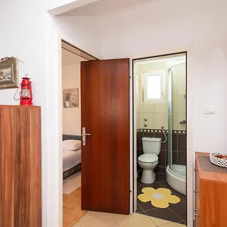 Sara Rogoznica (Sibenik-Knin)