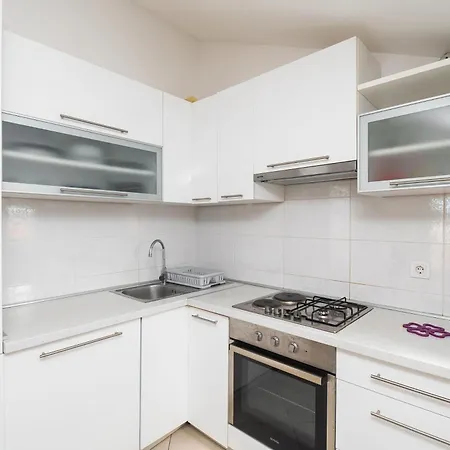 Apartment Sara