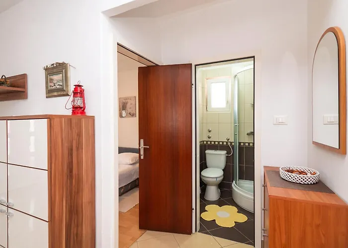 Sara Rogoznica (Sibenik-Knin)